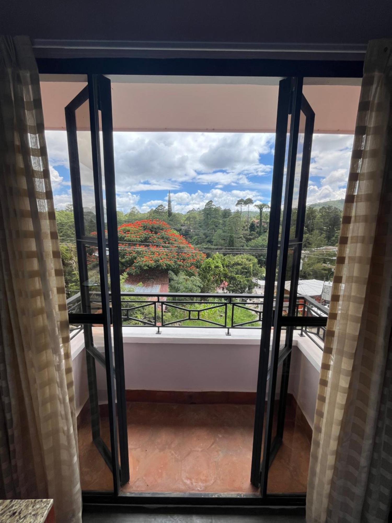 Boutique Hotel La Casona 安赫莱斯镇 外观 照片