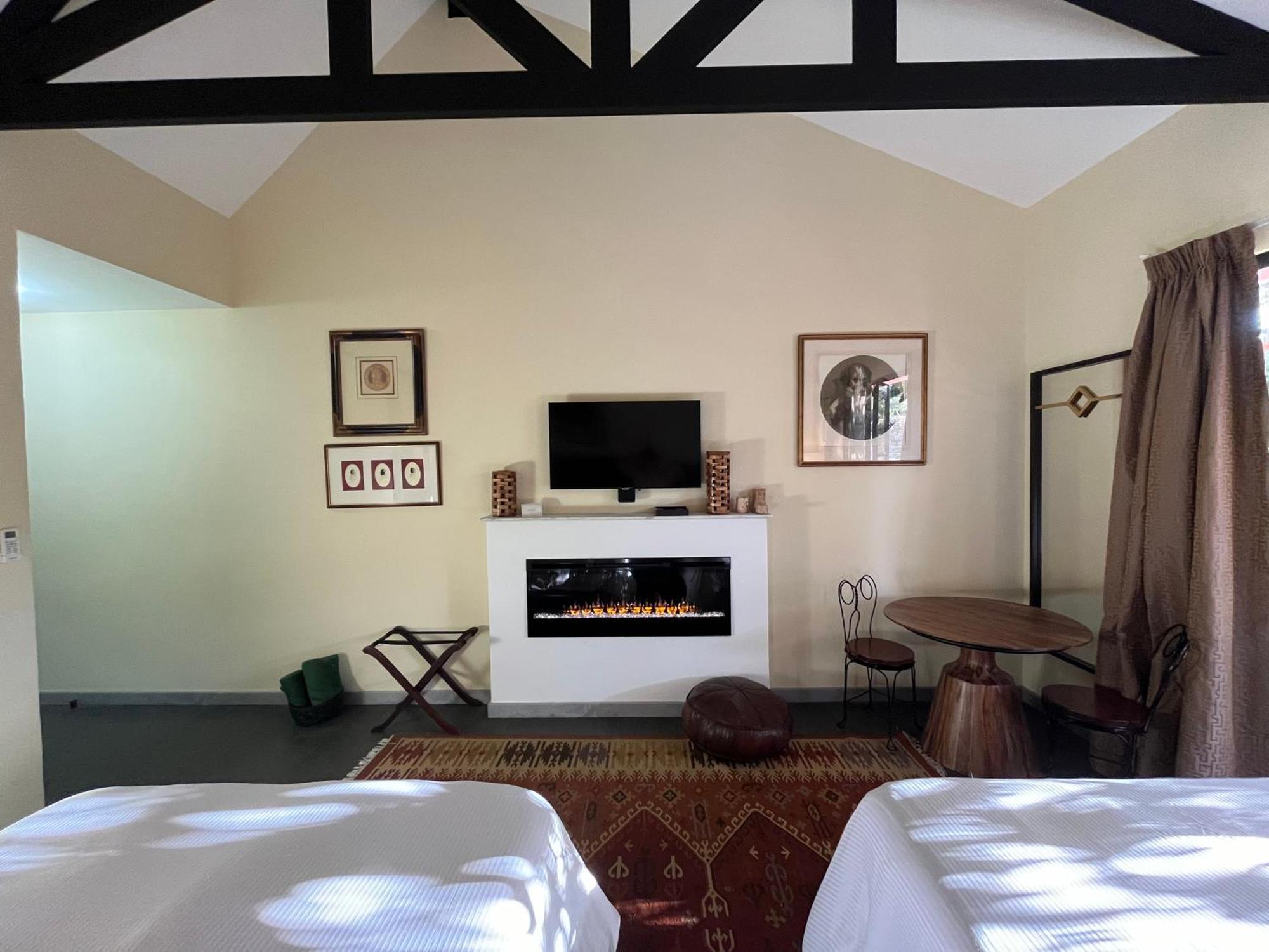 Boutique Hotel La Casona 安赫莱斯镇 外观 照片